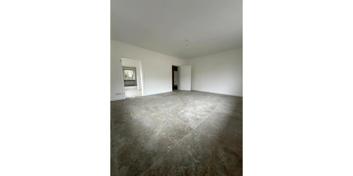 Etagenwohnung Neunkirchen - 4 Zimmer, 137 m&sup2;, 1.150&euro; | Angebot:24921102