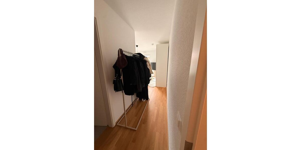 Einfamilienhaus Frankfurt am Main Nied - 2 Zimmer, 85 m&sup2;, 1.715&euro; | Angebot:26623486