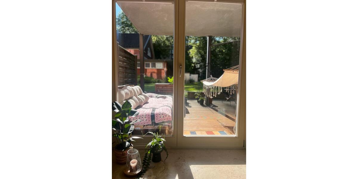 Erdgeschoßwohnung Hamburg Eimsbüttel - 2 Zimmer, 70 m&sup2;, 1.600&euro; | Angebot:24377746