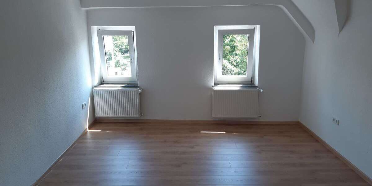 Etagenwohnung Gönnheim - 3 Zimmer, 72 m&sup2;, 820&euro; | Angebot:27183353
