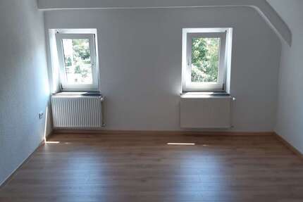 Wohnung Gönnheim - 3 Zimmer, 72 m&sup2;, 820&euro; | Angebot:27183353