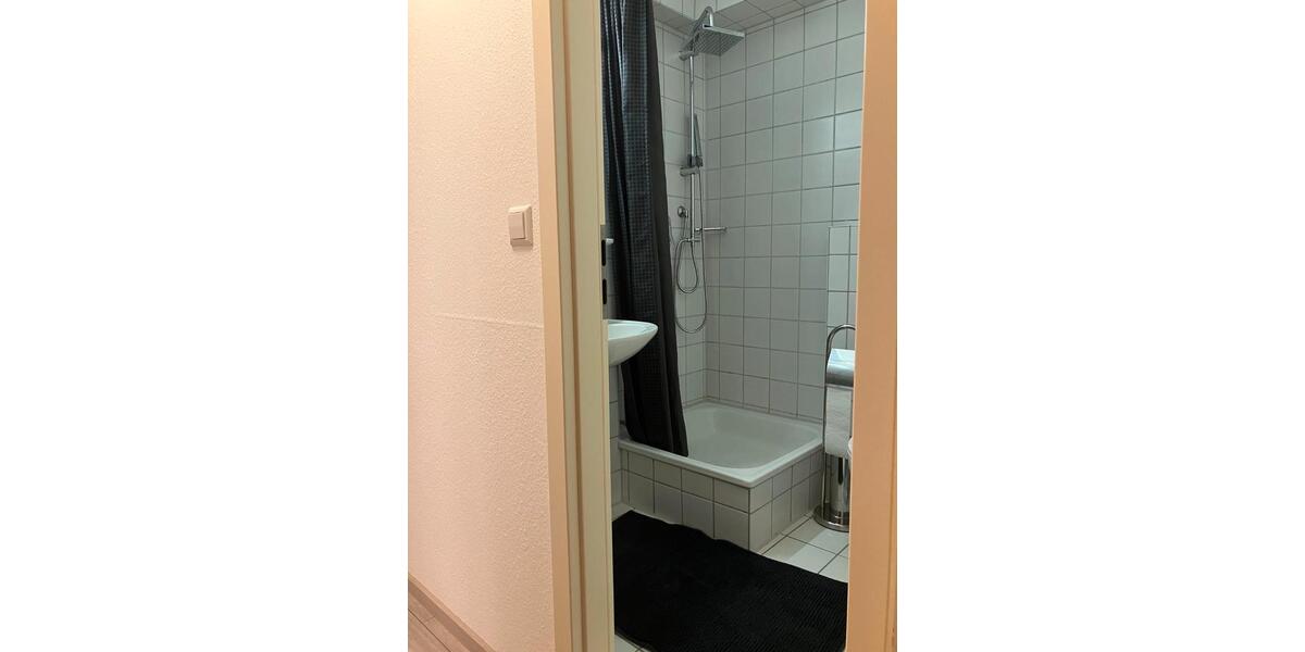 Wohnen auf Zeit Göppingen Bruckwasen - 1 Zimmer, 24 m&sup2;, 950&euro; | Angebot:13349400