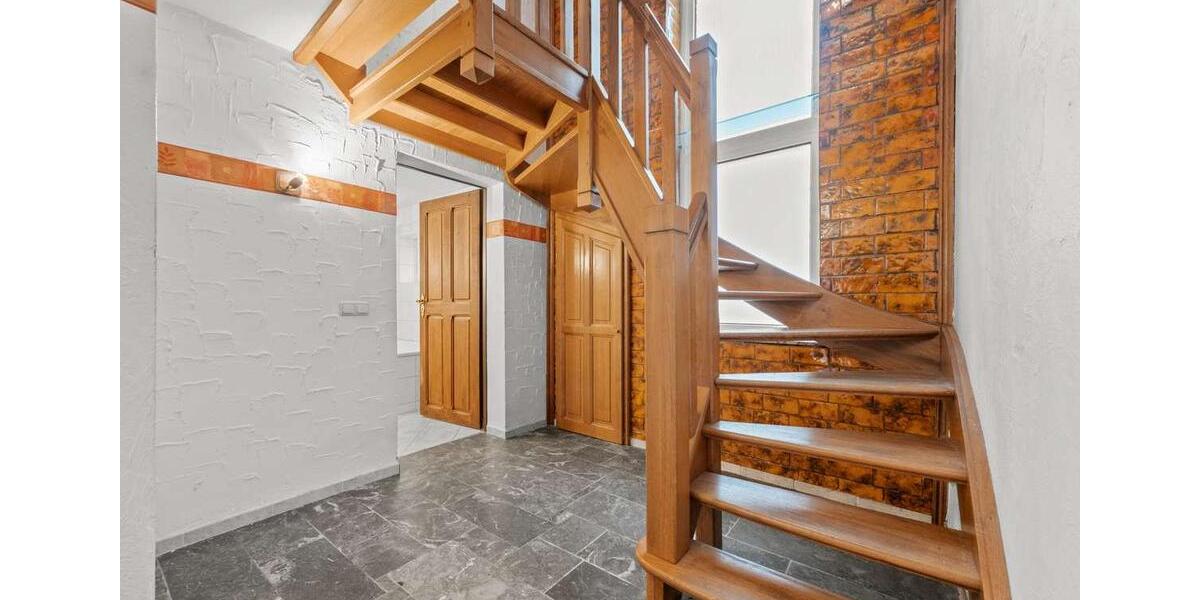 Wohnen auf Zeit Würselen - 5 Zimmer, 162 m&sup2;, 300&euro; | Angebot:26278889