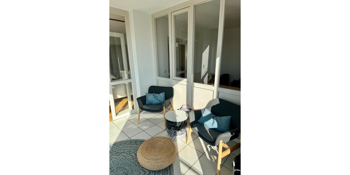 Dachgeschoßwohnung München Schwanthalerhöhe - 4 Zimmer, 109 m&sup2;, 2.950&euro; | Angebot:25764432