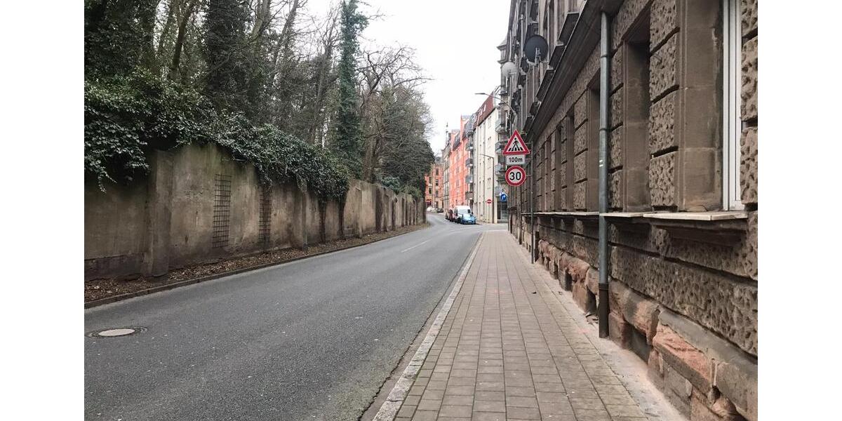 Dachgeschoßwohnung Fürth Altstadt - 2.5 Zimmer, 53 m&sup2;, 650&euro; | Angebot:24946638