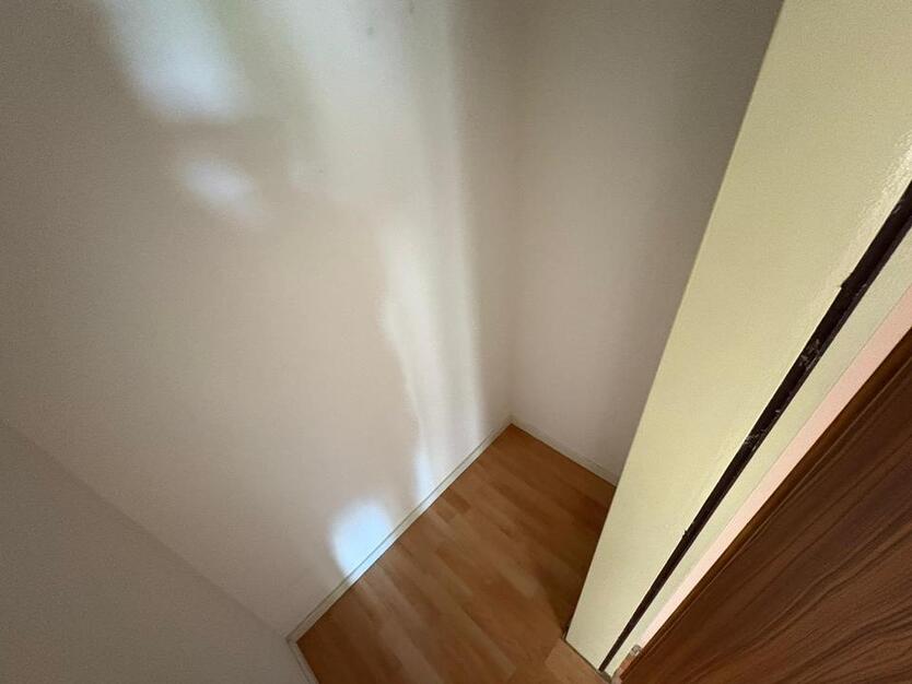 2-Zimmer-Wohnung in Selb Plößberg - 2. OG - sofort bezugsfrei zimmer