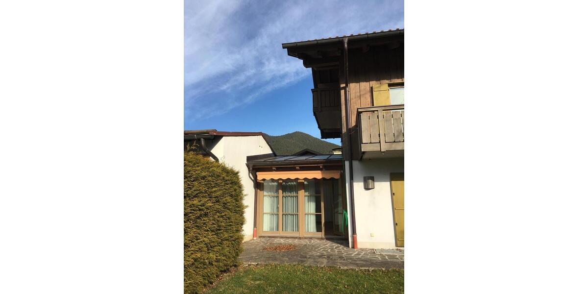 Reihenhaus Oberammergau - 7 Zimmer, 180 m&sup2;, 2.590&euro; | Angebot:24890679