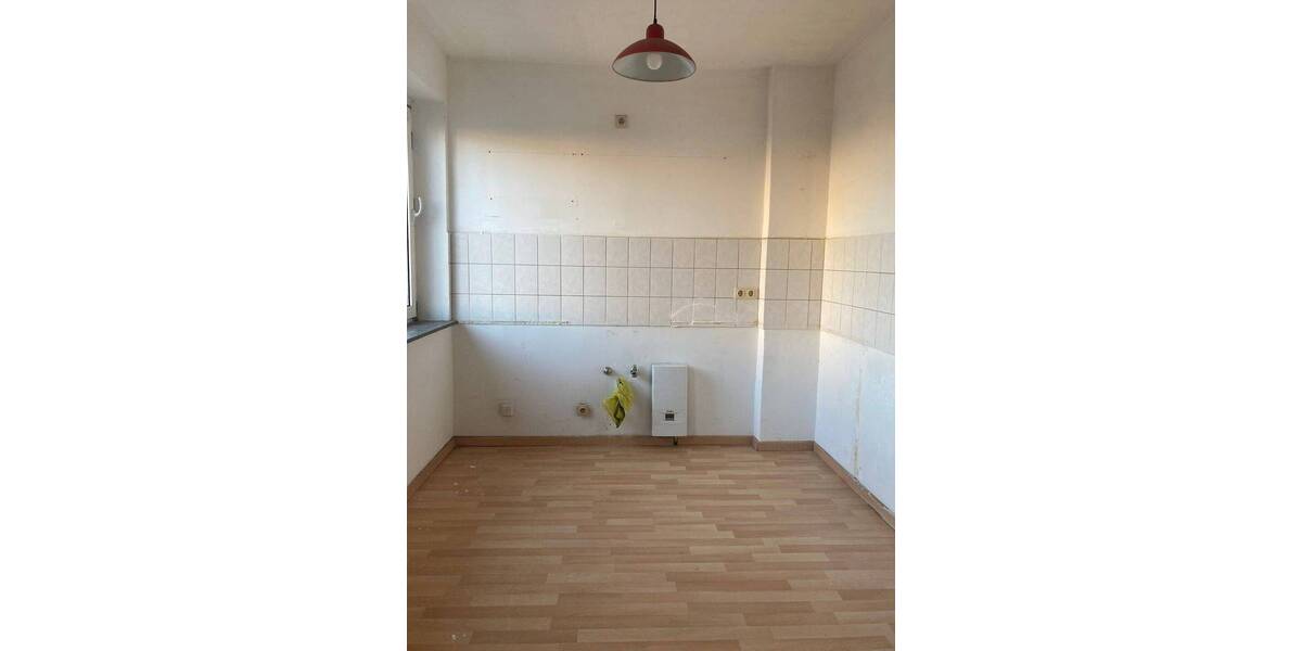 Etagenwohnung Salzgitter Lebenstedt - 4 Zimmer, 81 m&sup2;, 490&euro; | Angebot:26156224