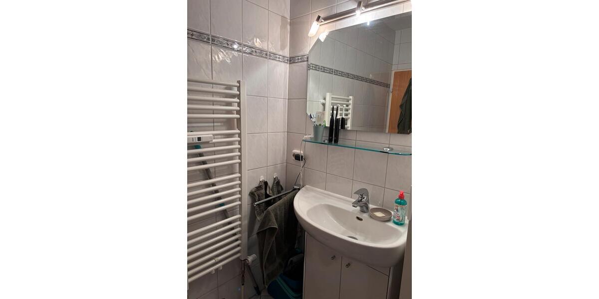 Etagenwohnung Gerbrunn - 1 Zimmer, 34 m&sup2;, 390&euro; | Angebot:26549924