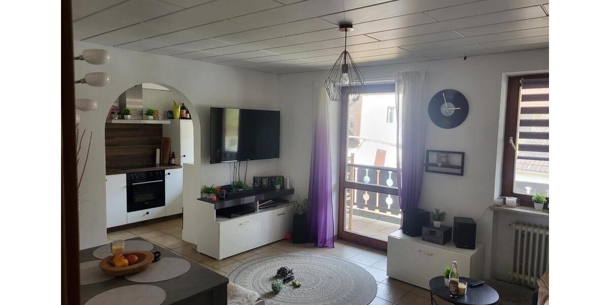 Etagenwohnung Elsendorf - 4 Zimmer, 149 m&sup2;, 1.569&euro; | Angebot:26225252