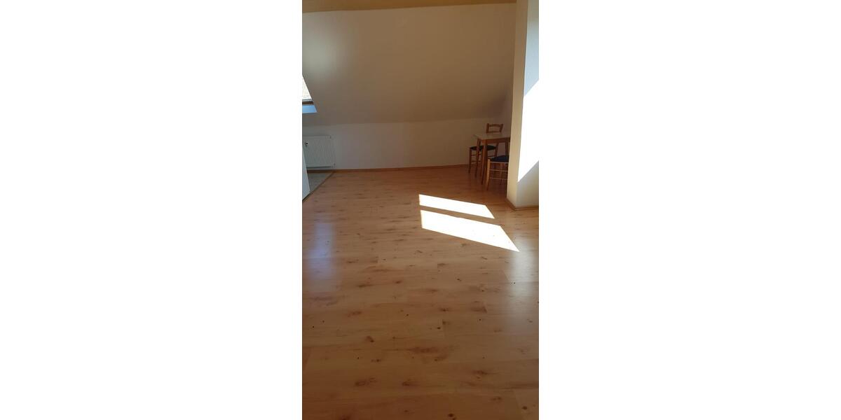Erdgeschoßwohnung Oschersleben (Bode) - 4 Zimmer, 75 m&sup2;, 250&euro; | Angebot:21354942