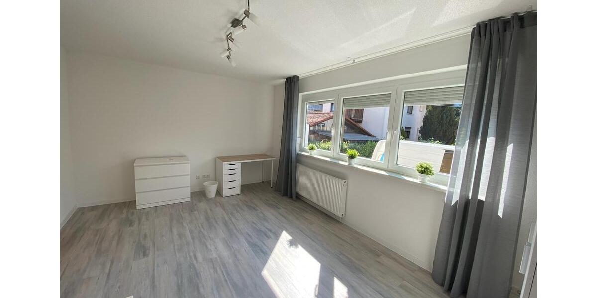 Wohnen auf Zeit Mosbach - 1 Zimmer, 11 m&sup2;, 385&euro; | Angebot:25422313