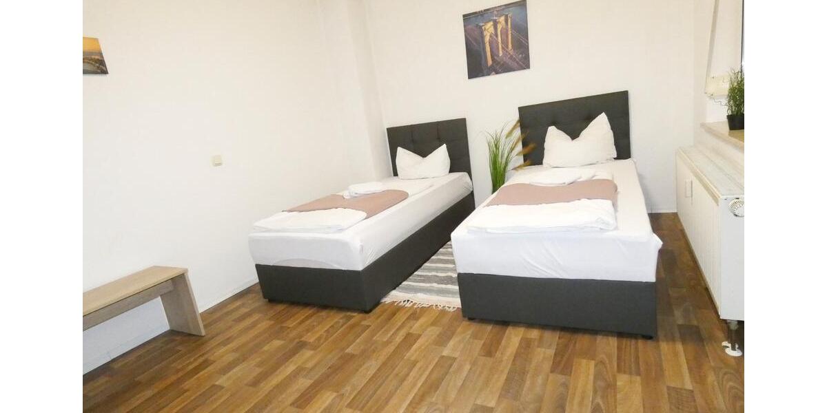 Wohnen auf Zeit Weiden in der Oberpfalz - 2 Zimmer, 64 m&sup2;, 50&euro; | Angebot:9948567