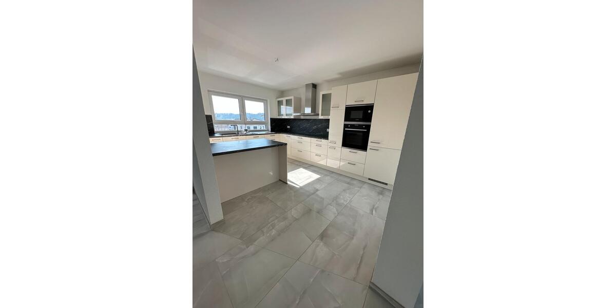 Doppelhaushälfte Oberrot - 5 Zimmer, 150 m&sup2;, 1.500&euro; | Angebot:25382984