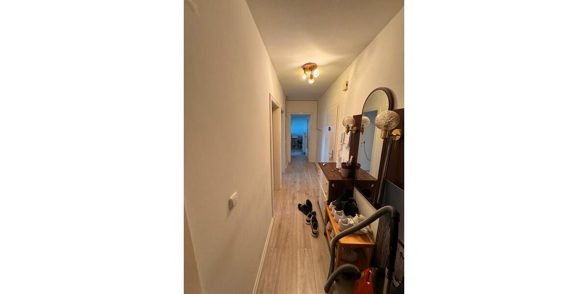 Etagenwohnung Lübeck Sankt Lorenz Nord - 3 Zimmer, 68 m&sup2;, 1.200&euro; | Angebot:25931752