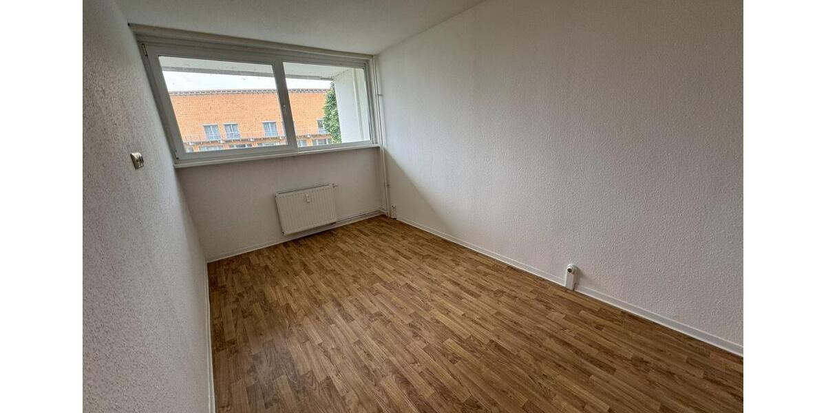 Etagenwohnung Schwerin Gartenstadt - 2 Zimmer, 408&euro; | Angebot:21578222