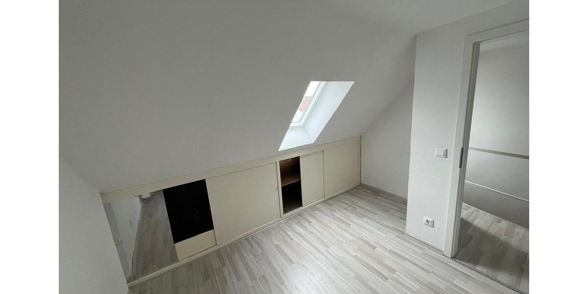 Reihenhaus Ansbach - 5 Zimmer, 97 m&sup2;, 1.100&euro; | Angebot:26440588