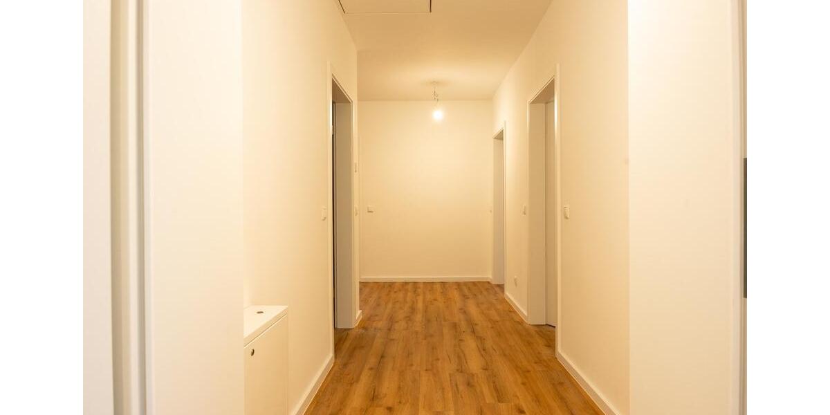 Etagenwohnung Bestensee - 3 Zimmer, 108 m&sup2;, 1.950&euro; | Angebot:25851491