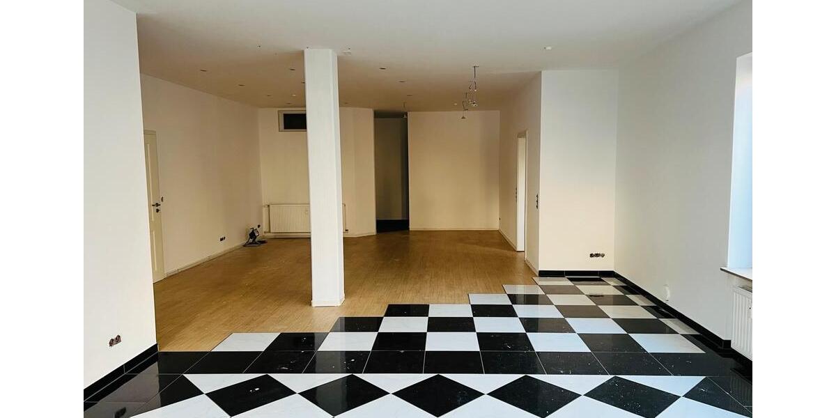 Erdgeschoßwohnung Goslar OS Hahnenklee-Bockswiese - 4 Zimmer, 160 m&sup2;, 850&euro; | Angebot:25924027