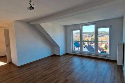 Wohnung Schleusingen - 2.5 Zimmer, 72 m&sup2;, 630&euro; | Angebot:26112911