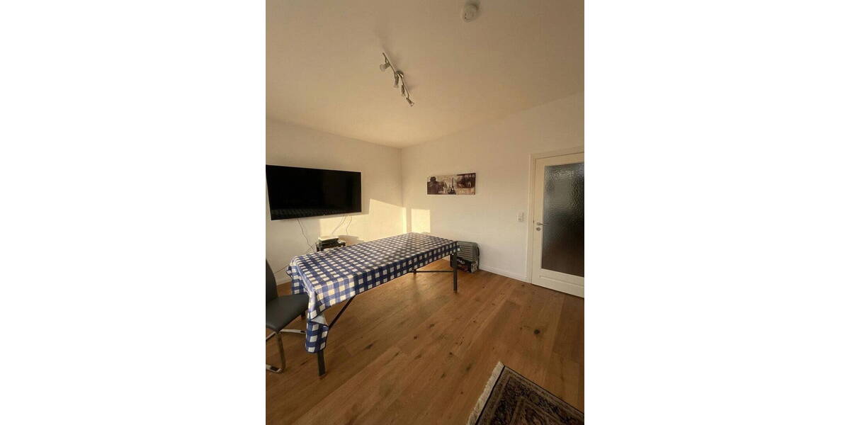 Etagenwohnung Hamburg Marienthal - 5 Zimmer, 167 m&sup2;, 2.600&euro; | Angebot:26628096