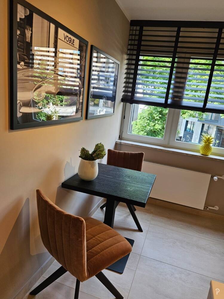 Inselstraße - Luxuriöse 4 Zimmer-Wohnung vollmöbliert mit Blick in den Hofgarten