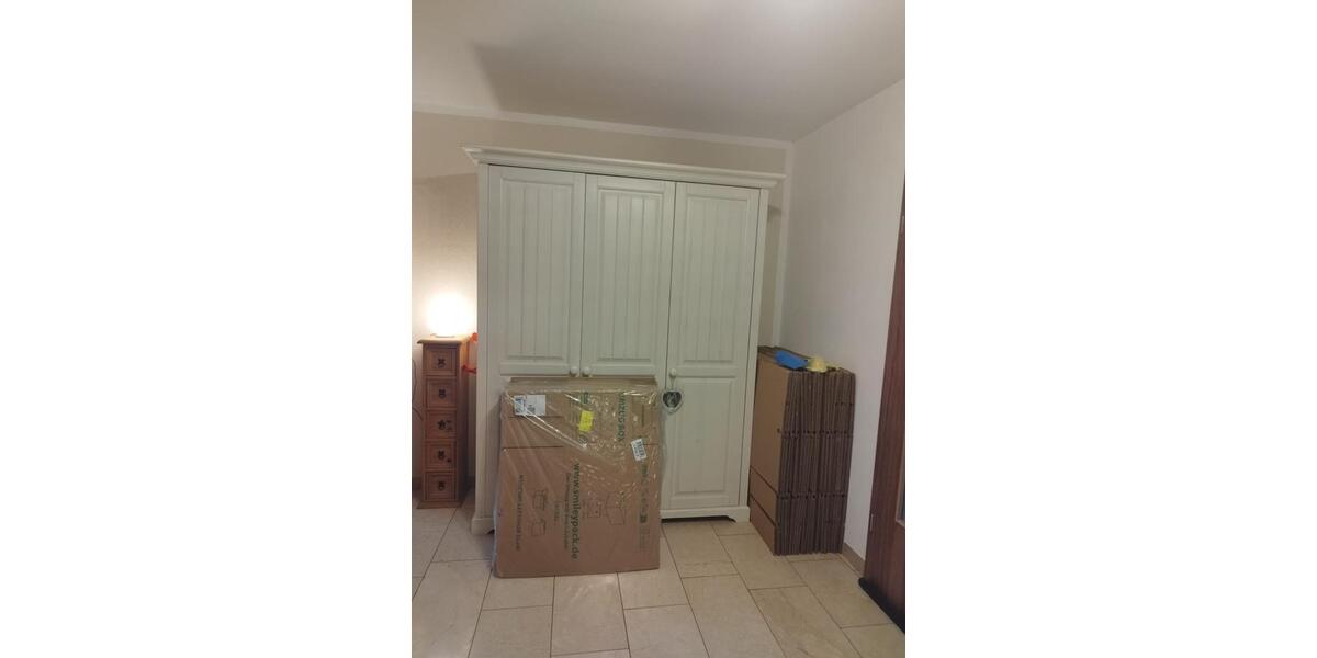 Erdgeschoßwohnung Gerolzhofen - 4 Zimmer, 100 m&sup2;, 720&euro; | Angebot:25417773