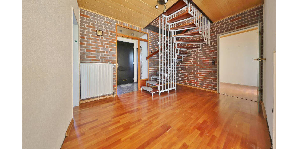Doppelhaushälfte Wilhelmshaven-Aldenburg Neuende - 5 Zimmer, 141 m&sup2;, 1.100&euro; | Angebot:26741173