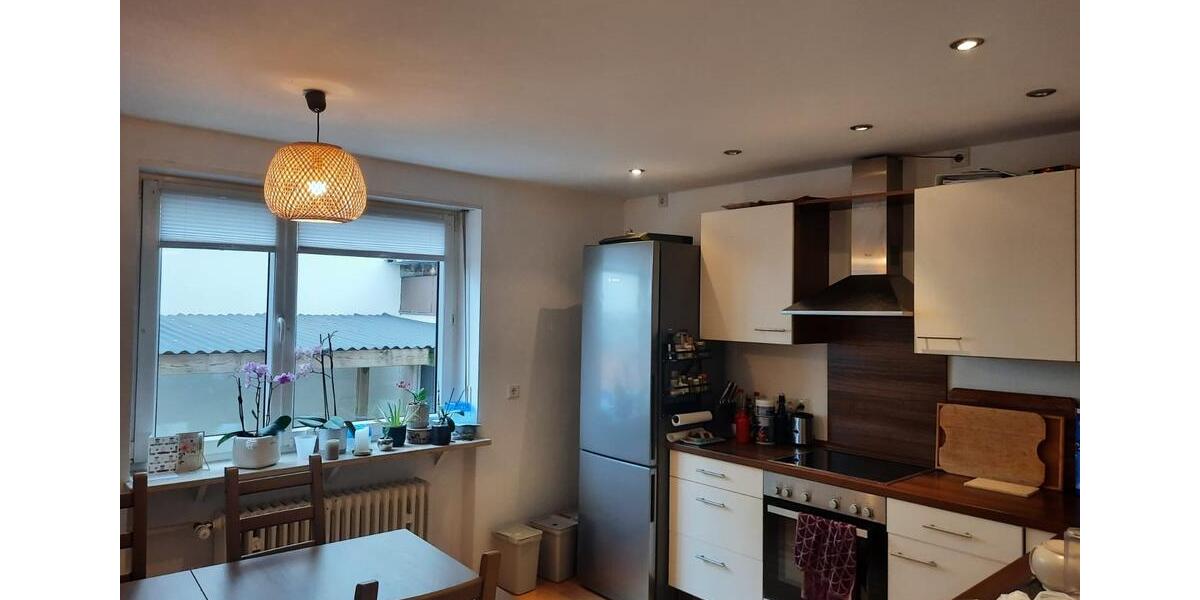 Erdgeschoßwohnung Ingolstadt - 3 Zimmer, 87 m&sup2;, 1.050&euro; | Angebot:24837320