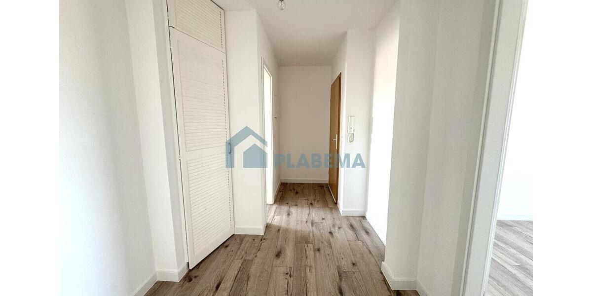 Dachgeschoßwohnung Schwerin Altstadt - 2 Zimmer, 60 m&sup2;, 870&euro; | Angebot:26562926