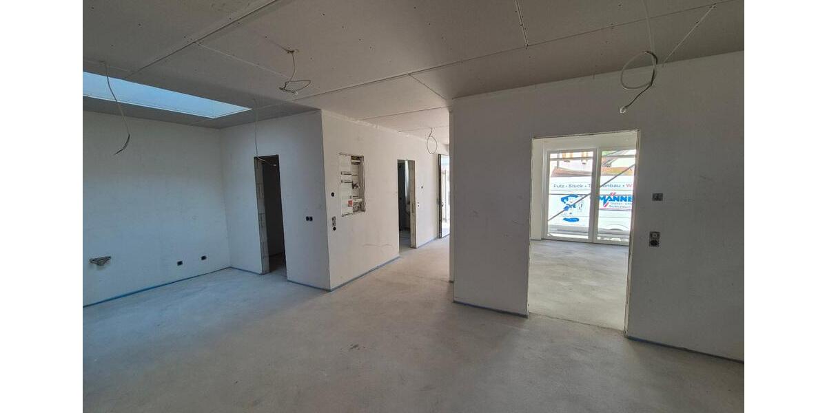 Etagenwohnung Freiburg im Breisgau Munzingen - 6 Zimmer, 171 m&sup2;, 2.500&euro; | Angebot:26266011