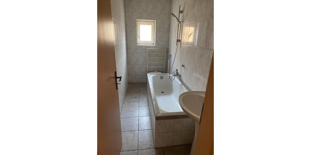 Etagenwohnung Gelsenkirchen Buer - 1 Zimmer, 32 m&sup2;, 373&euro; | Angebot:25398257