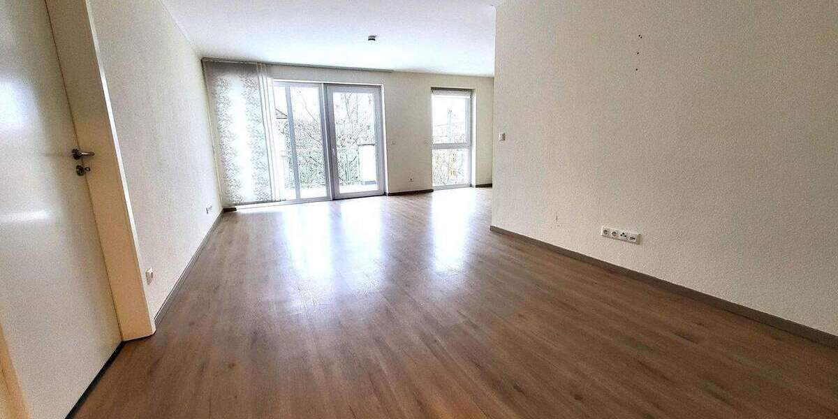 Etagenwohnung Hemer - 2 Zimmer, 83 m&sup2;, 995&euro; | Angebot:25107485