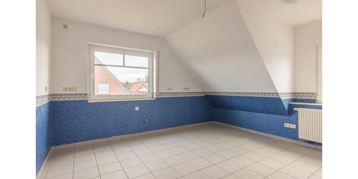 Dachgeschoßwohnung Lathen - 3 Zimmer, 100 m&sup2;, 670&euro; | Angebot:25583265