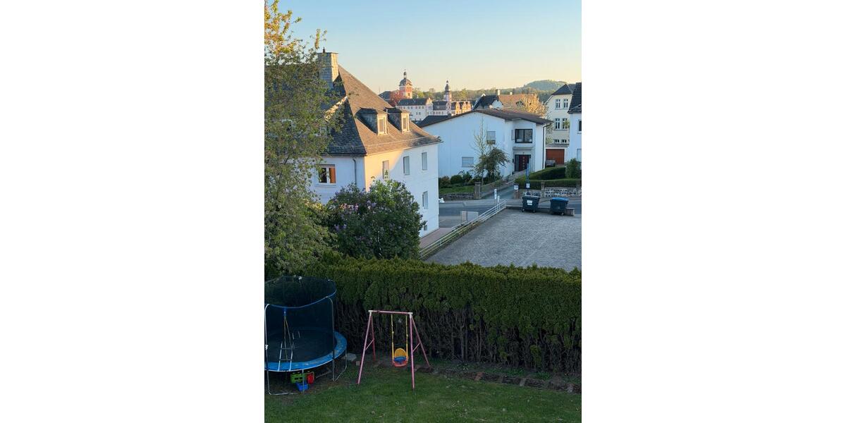 Dachgeschoßwohnung Weilburg - 4 Zimmer, 90 m&sup2;, 780&euro; | Angebot:26623480