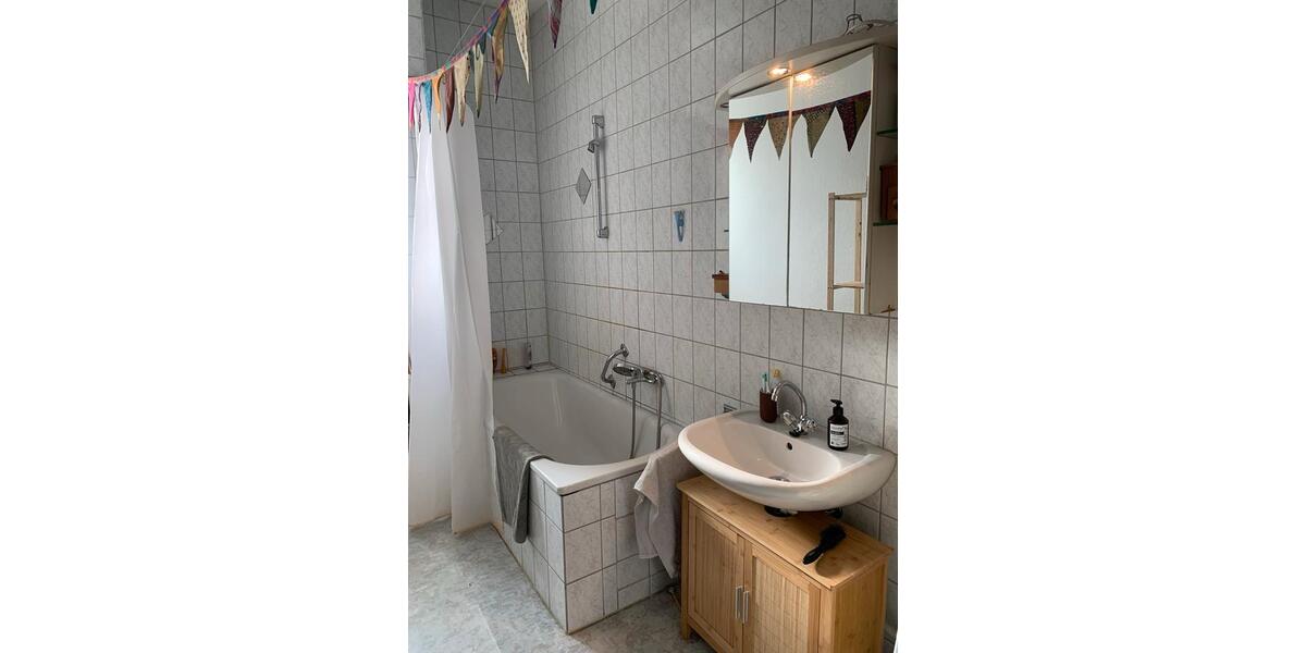 Etagenwohnung Regensburg Galgenberg - 2 Zimmer, 80 m&sup2;, 960&euro; | Angebot:25451215