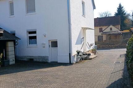 Wohnung Grebenstein - 3 Zimmer, 72 m&sup2;, 360&euro; | Angebot:25515617