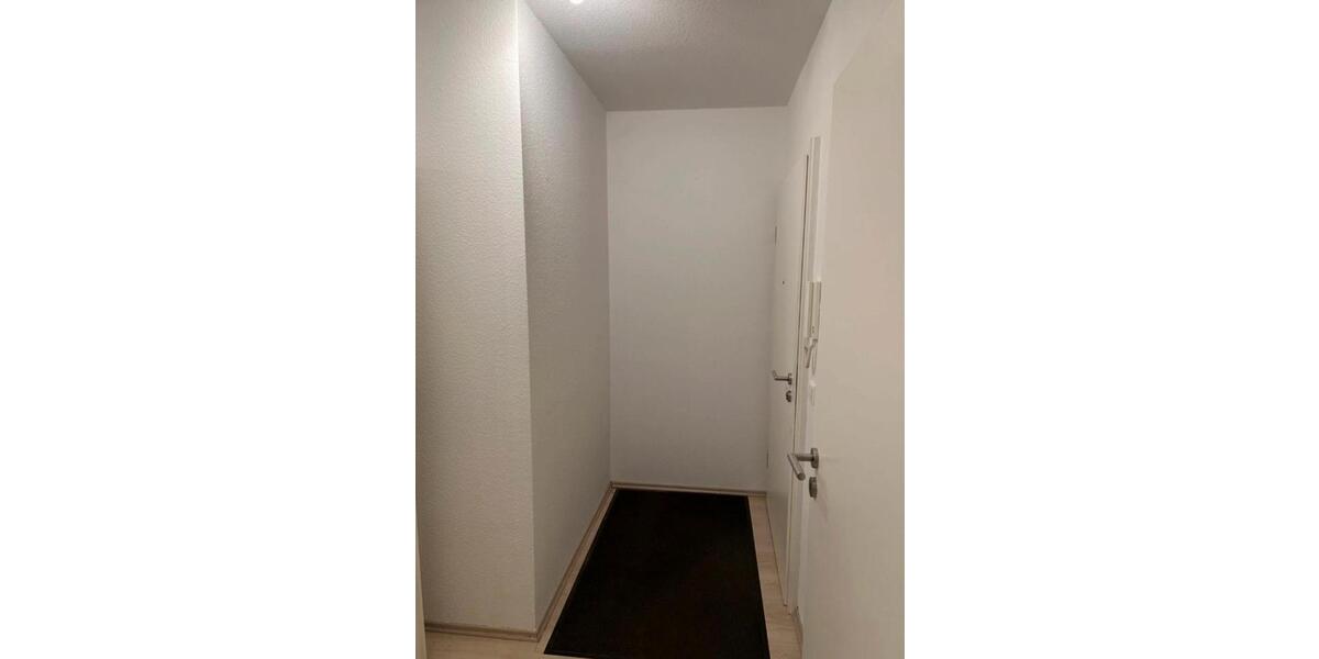 Etagenwohnung Esslingen am Neckar - 3 Zimmer, 80 m&sup2;, 1.200&euro; | Angebot:25158590