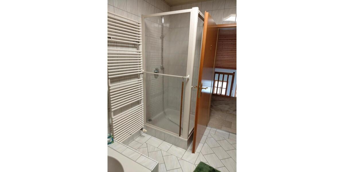 Wohnen auf Zeit Rottenburg an der Laaber - 1 Zimmer, 160 m&sup2;, 350&euro; | Angebot:26317486