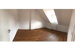 Dachgeschoßwohnung Duisburg Hamborn - 4 Zimmer, 90 m&sup2;, 700&euro; | Angebot:26126116