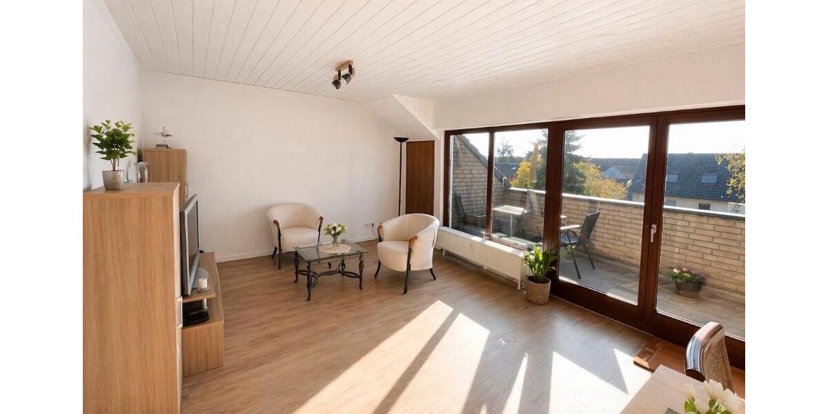 Dachgeschoßwohnung Bonn - 2 Zimmer, 73 m&sup2;, 800&euro; | Angebot:26650153