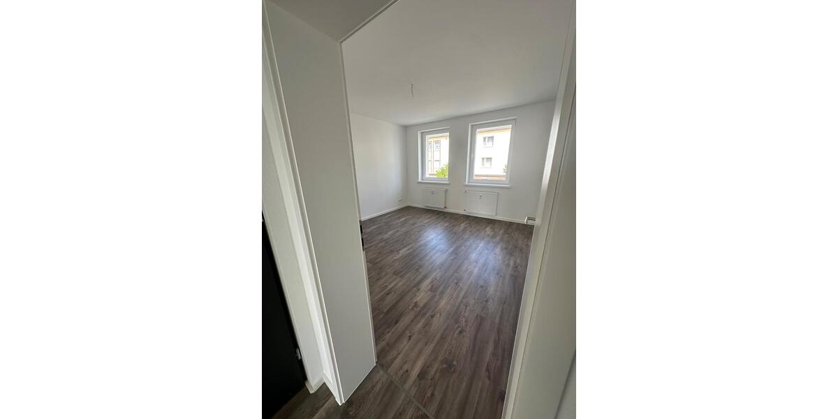 Etagenwohnung Schönebeck (Elbe) - 2 Zimmer, 54 m&sup2;, 380&euro; | Angebot:26254401