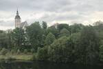 Familienfreundliche 5-Zimmer-Dachgeschoßwohnung mit Blick auf die Mulde