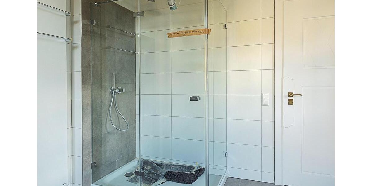 Etagenwohnung Reutlingen - 3 Zimmer, 158 m&sup2;, 1.900&euro; | Angebot:26423393