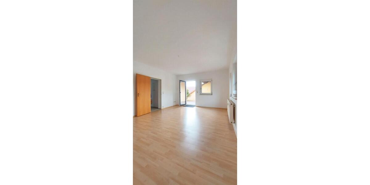 Etagenwohnung Vestenbergsgreuth - 3 Zimmer, 100 m&sup2;, 780&euro; | Angebot:25959527