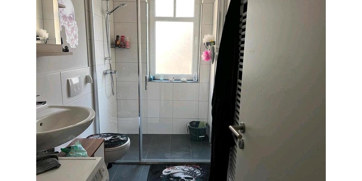 Etagenwohnung Merseburg - 1 Zimmer, 28 m&sup2;, 270&euro; | Angebot:24588176