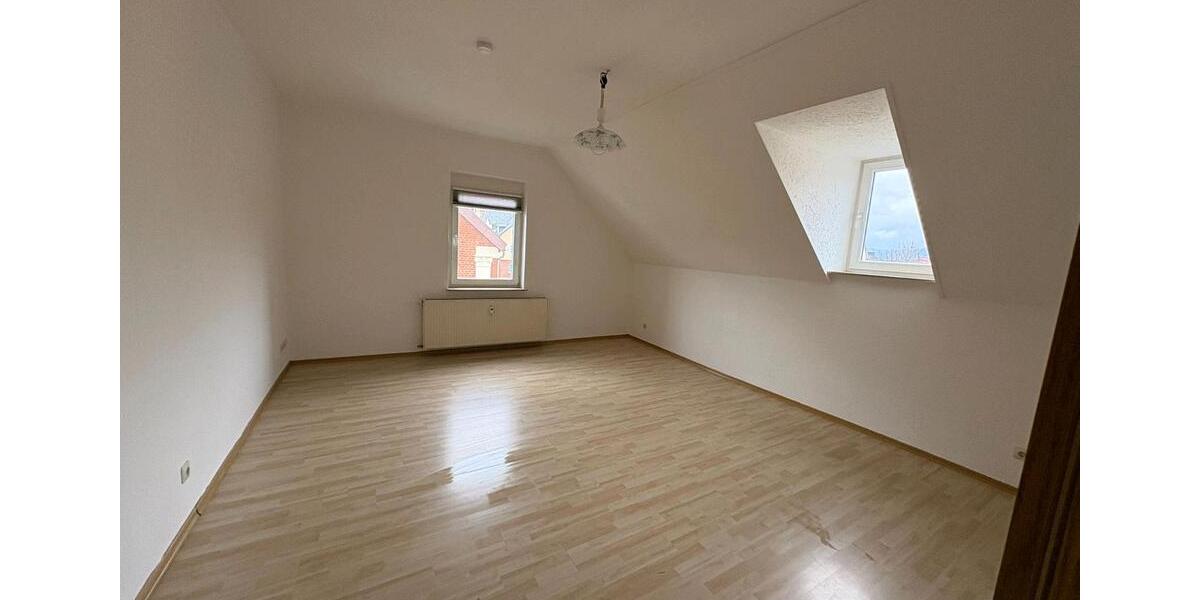 Etagenwohnung Neustadt bei Coburg - 2 Zimmer, 60 m&sup2;, 380&euro; | Angebot:25639225