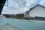 3ZKB - Wohnung mit seperatem Eingang & Balkon mit Top Ausblick