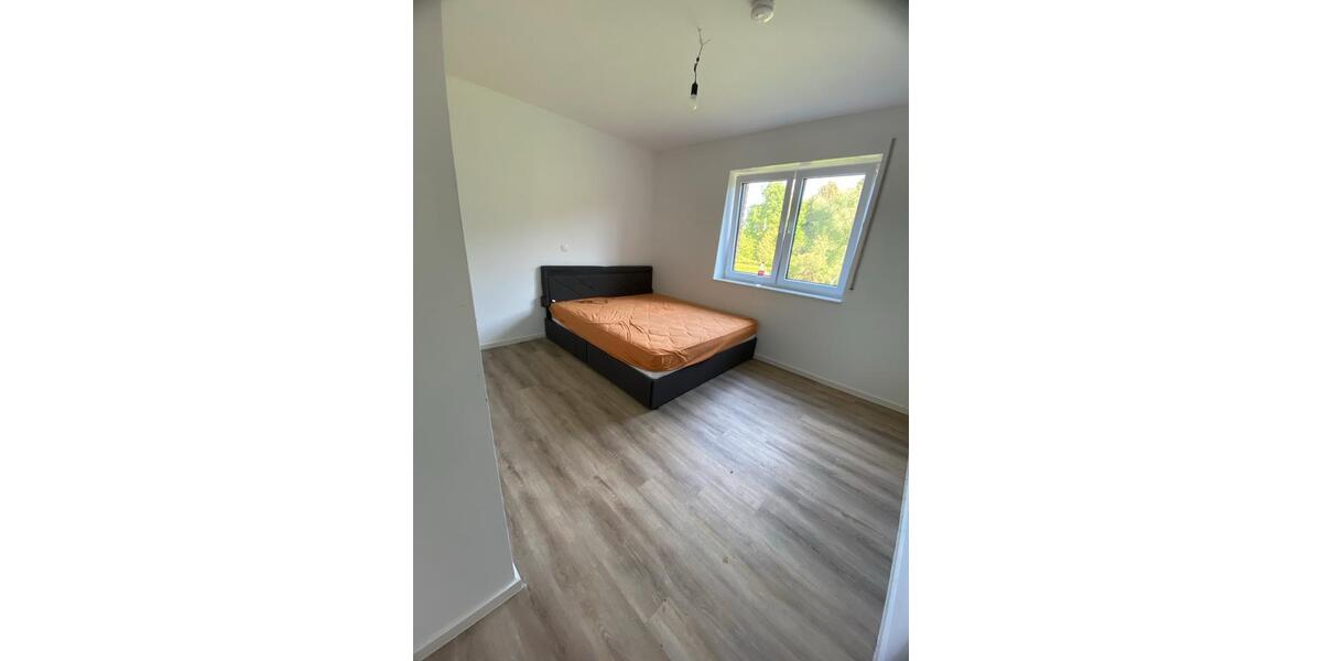 Etagenwohnung Papenburg - 2 Zimmer, 60 m&sup2;, 565&euro; | Angebot:26611296