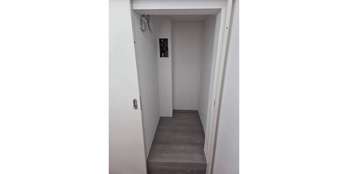 Etagenwohnung Eisenach - 2 Zimmer, 63 m&sup2;, 524&euro; | Angebot:26273422